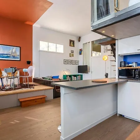 Superb Loft With Unique Design Heart Of 公寓