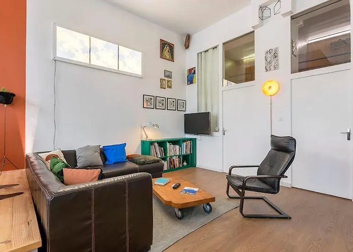 Superb Loft With Unique Design Heart Of 公寓