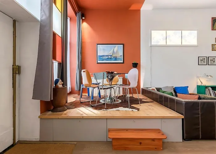 Superb Loft With Unique Design Heart Of 公寓